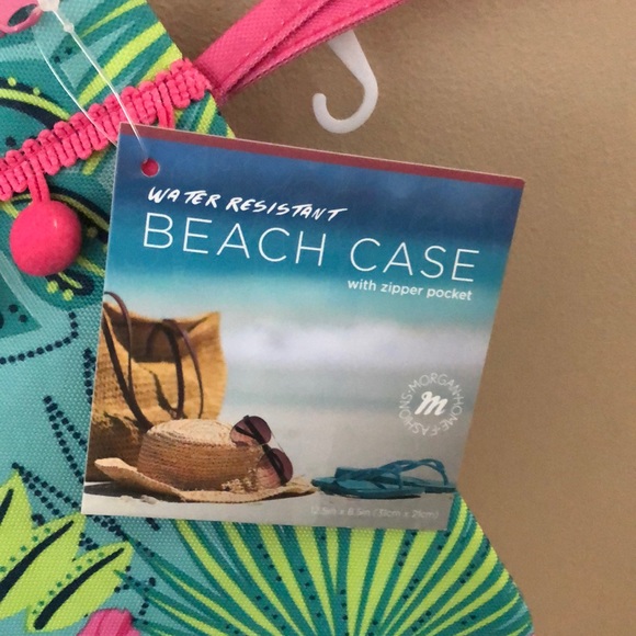 Pink & green floral water resistant beach Case NWT - Picture 4 of 6